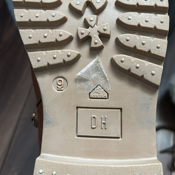 Denver Hayes Winter Lace Up Boots - Picture 4 of 5